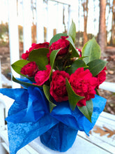 Load image into Gallery viewer, Cut flowers