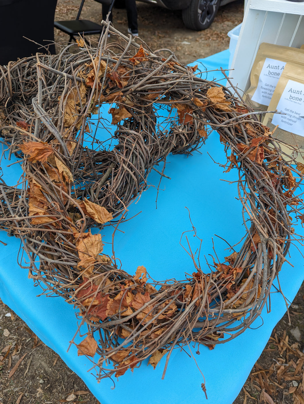 Wild vine wreath forms